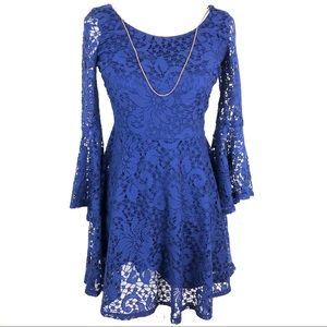 BCX Women’s Blue Lace Bell Sleeve Dress Size 7
